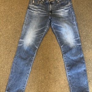 AG Hardly worn ankle length denim Size 32
